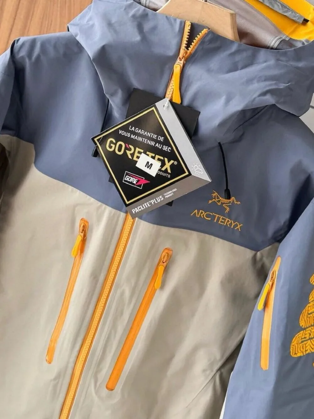 Arcteryx arc teryx